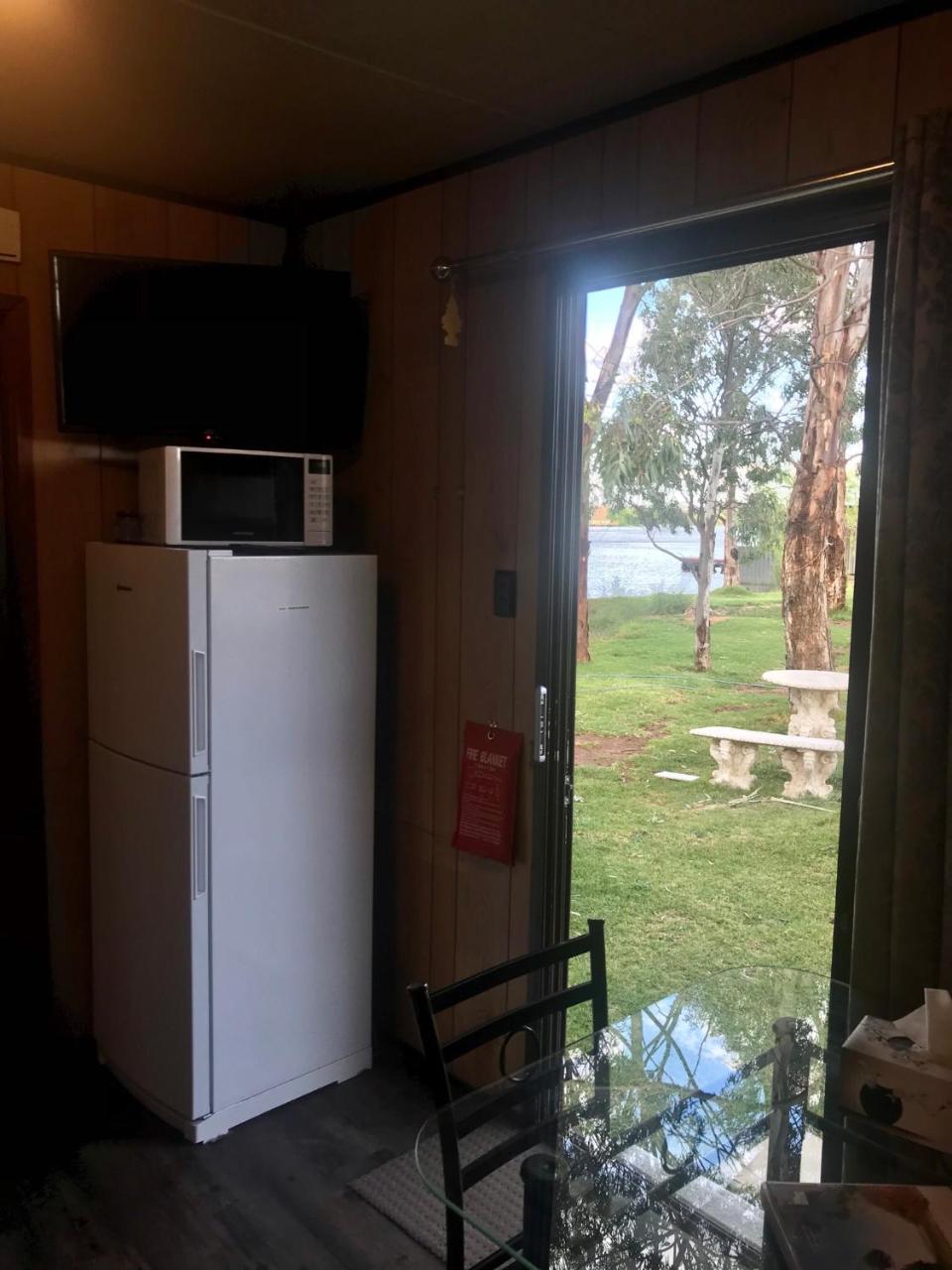 Murray Bridge Riverview Cabin Appartamento Esterno foto